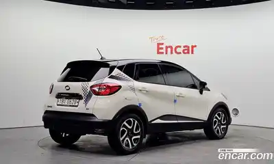 Renault QM3 2015 1.5 Автомат в Москве № 181960, миниатюра 9