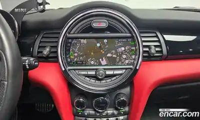 Mini Cooper 2021 2.0 Автомат в Москве № 182896, миниатюра 4