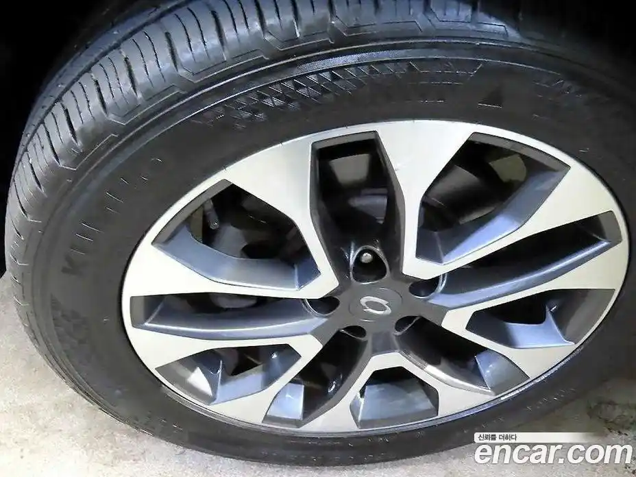 Renault QM6 2017 2.0 Автомат в Москве № 186374, фото 20