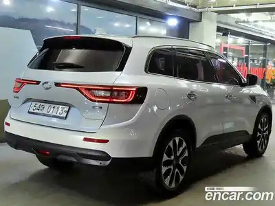 Renault QM6 2017 2.0 Автомат в Москве № 186374, миниатюра 4