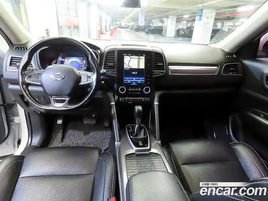 Renault QM6 2017 2.0 Автомат в Москве № 186374, фото 10