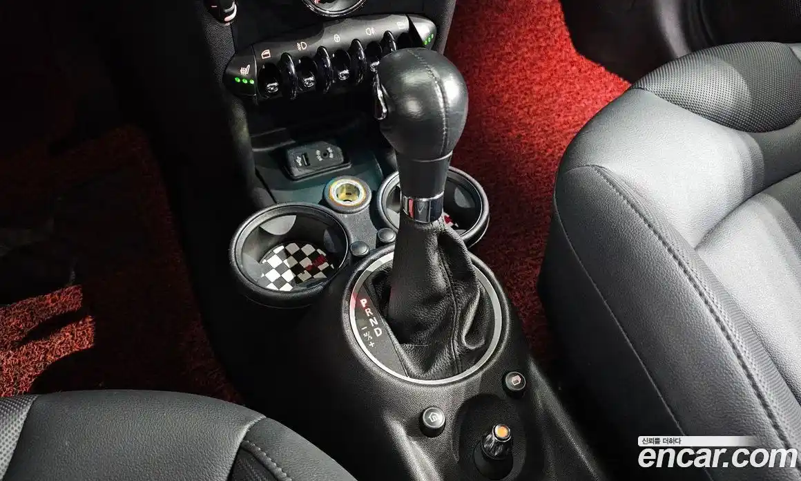 Mini Cooper 2013 2.0 Автомат в Москве № 187006, фото 13