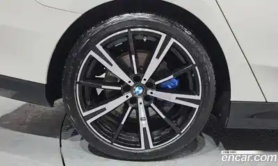 BMW 5-Series 2024 2.0 Автомат в Москве № 187541, миниатюра 9