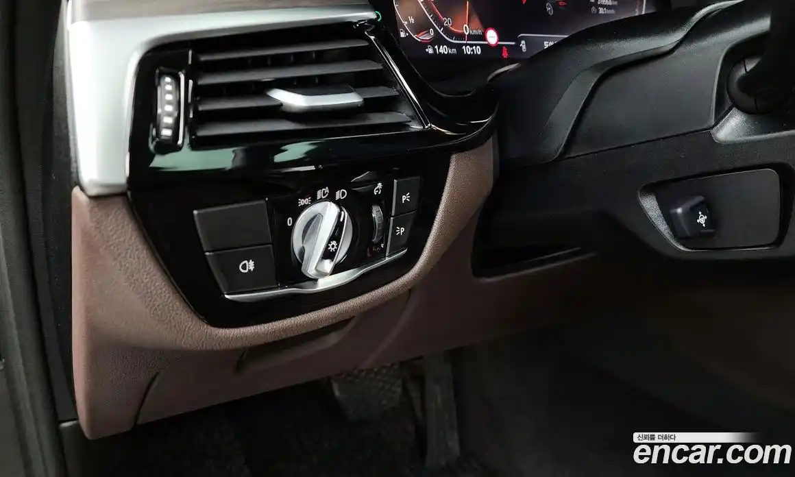 BMW 5-Series 2023 2.0 Автомат в Москве № 189057, фото 18