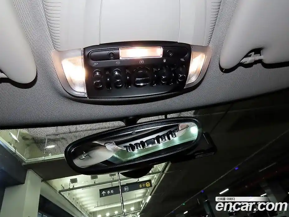 Mini Cooper 2016 1.5 Автомат в Москве № 189093, фото 15