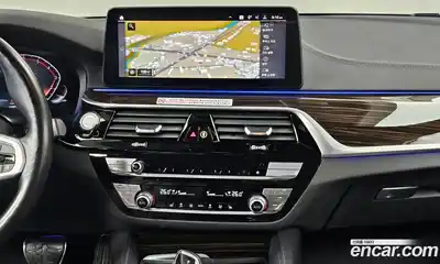 BMW 5-Series 2022 2.0 Автомат в Москве № 191542, миниатюра 2