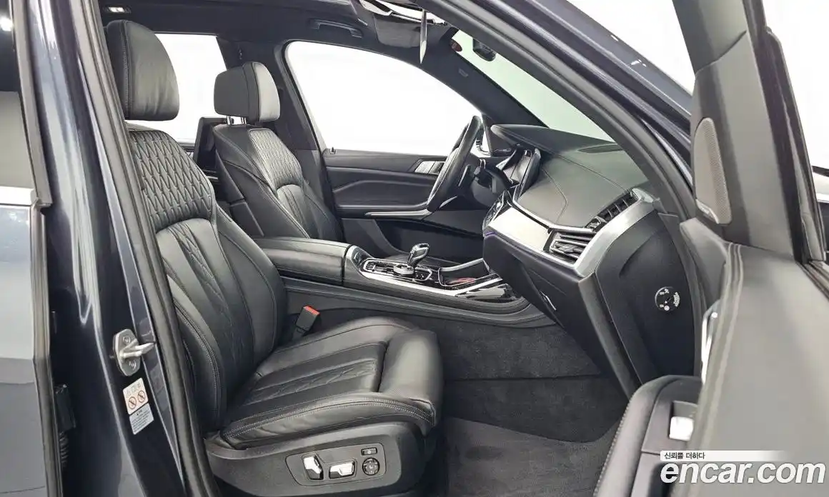 BMW X7 2021 3.0 Автомат в Москве № 192143, фото 1