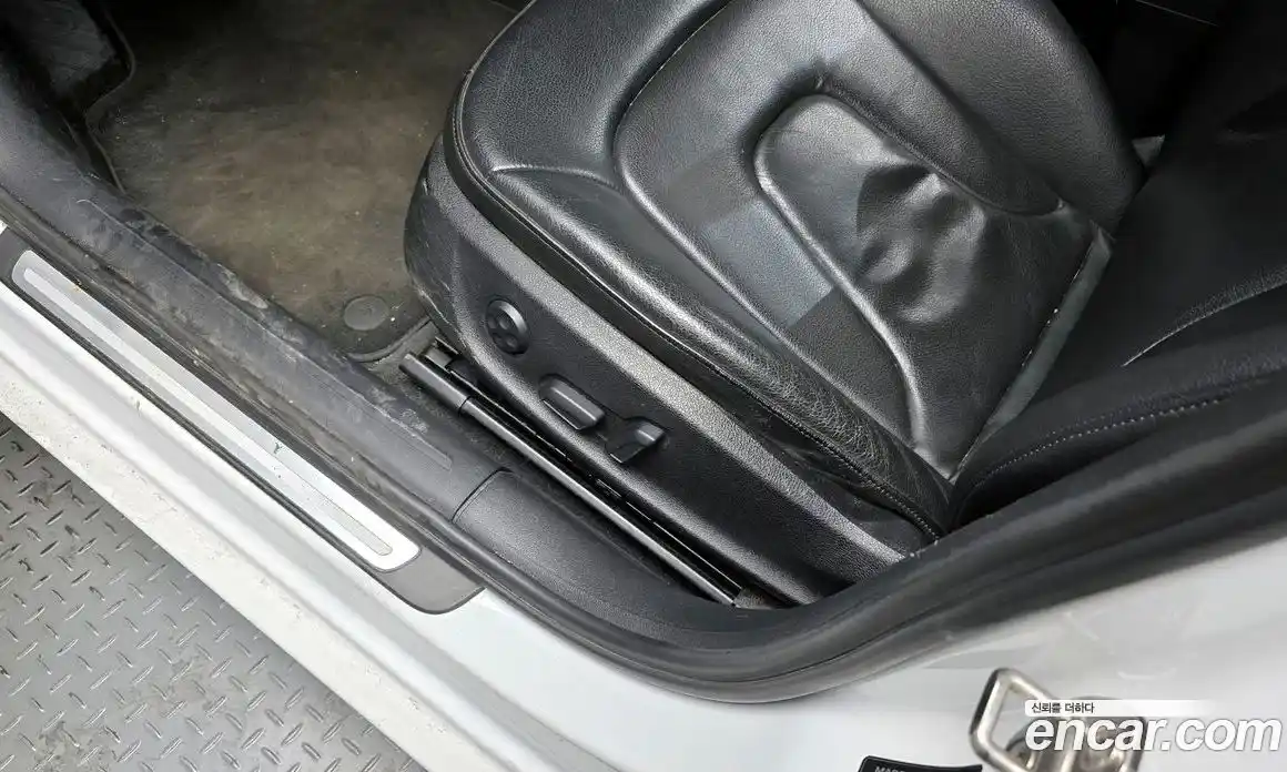 Audi A4 2012 2.0 Автомат в Москве № 194082, фото 5