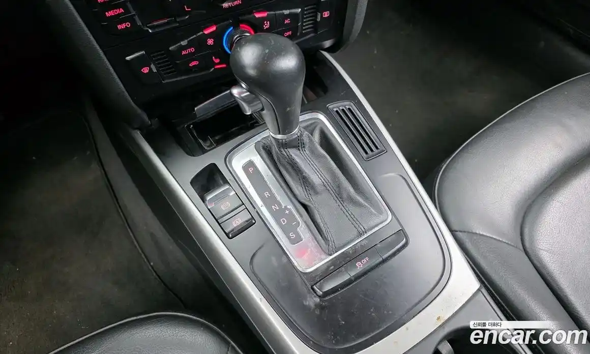 Audi A4 2012 2.0 Автомат в Москве № 194082, фото 7