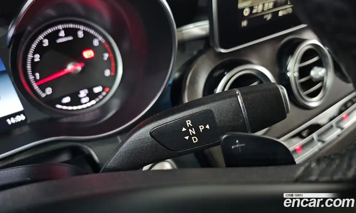 Mercedes-Benz GLC-Class 2019 2.0 Автомат в Москве № 194382, фото 9