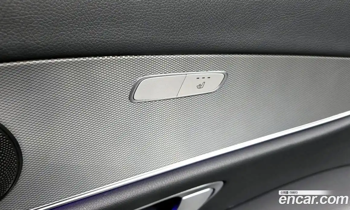 Mercedes-Benz E-Class 2018 2.0 Автомат в Москве № 194671, фото 18