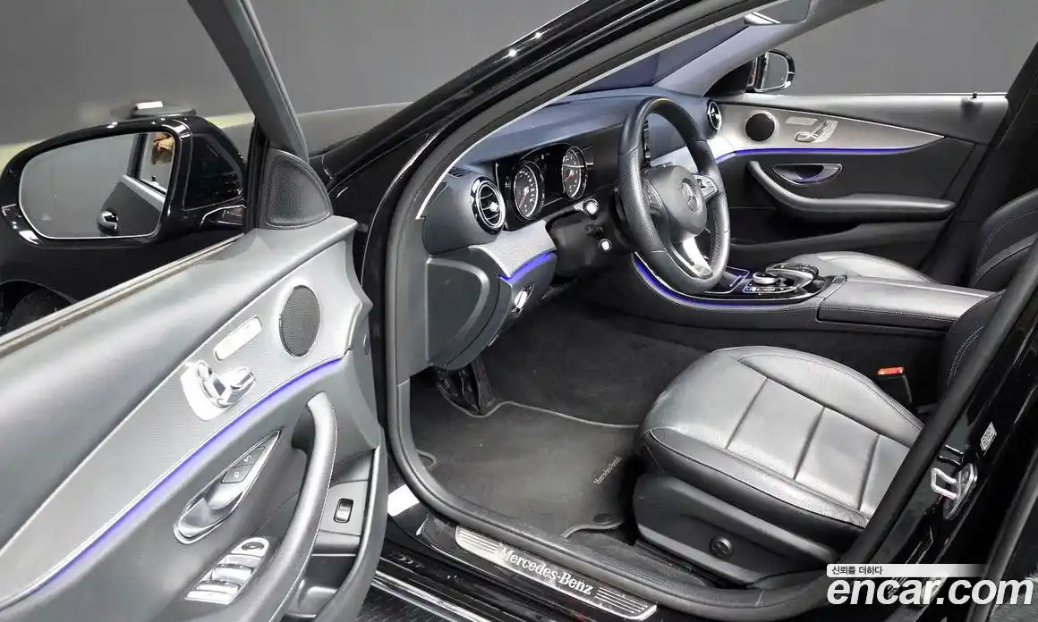 Mercedes-Benz E-Class 2018 2.0 Автомат в Москве № 194671, фото 10