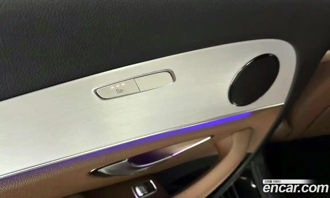 Mercedes-Benz E-Class 2021 2.0 Автомат в Москве № 195088, фото 14