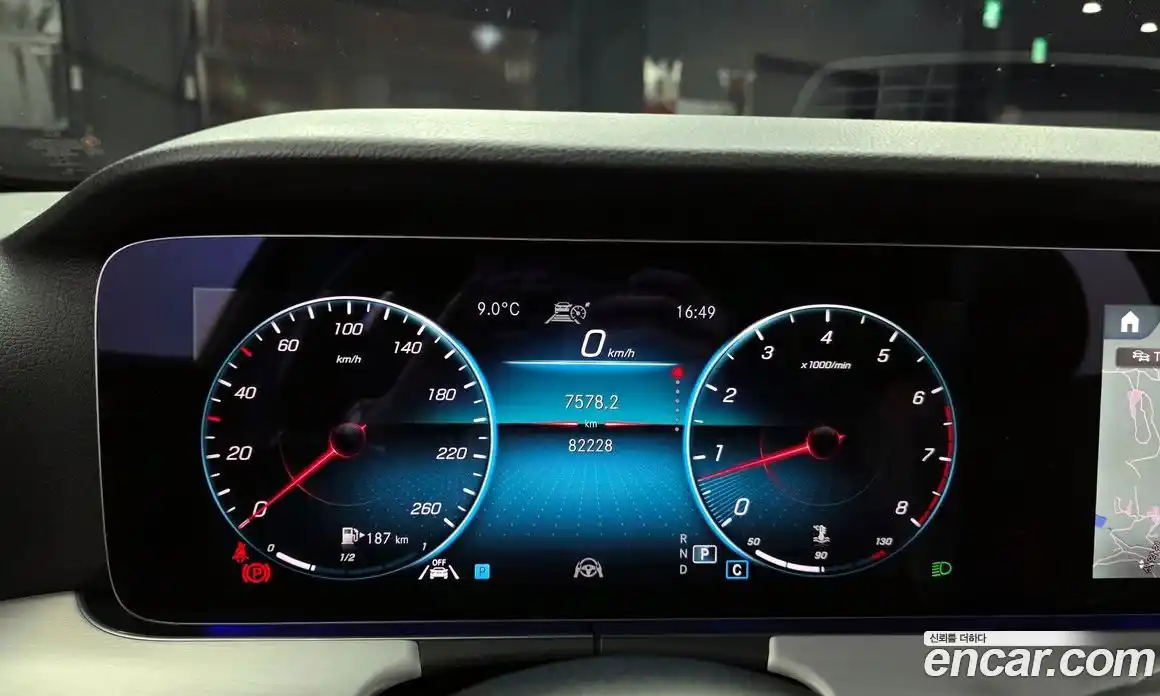 Mercedes-Benz E-Class 2021 2.0 Автомат в Москве № 195088, фото 19