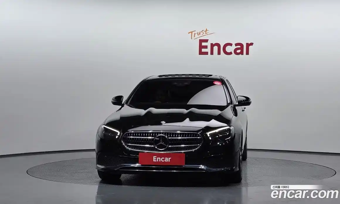 Mercedes-Benz E-Class 2021 2.0 Автомат в Москве № 195088, фото 9