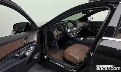 Mercedes-Benz S-Class 2018 2.9 Автомат в Москве № 195516, миниатюра 7