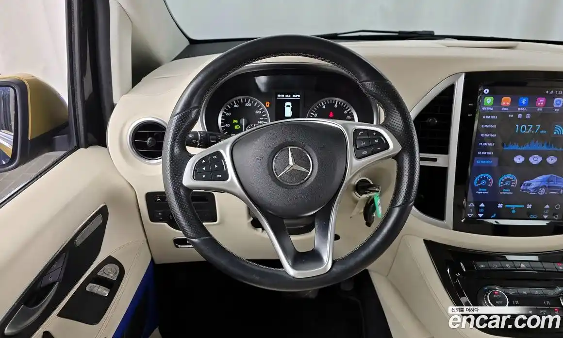 Mercedes-Benz V-Class 2016 2.0 Автомат в Москве № 195548, фото 13