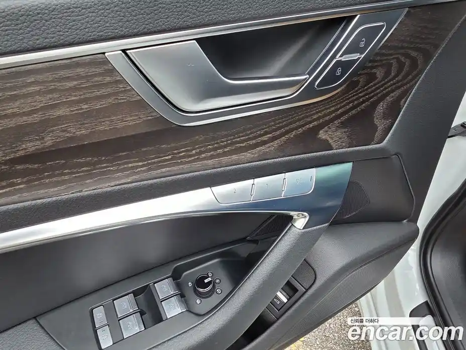 Audi A6 2020 2.0 Автомат в Москве № 196751, фото 17