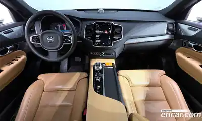 Volvo XC90 2023 2.0 Автомат в Москве № 196934, миниатюра 9