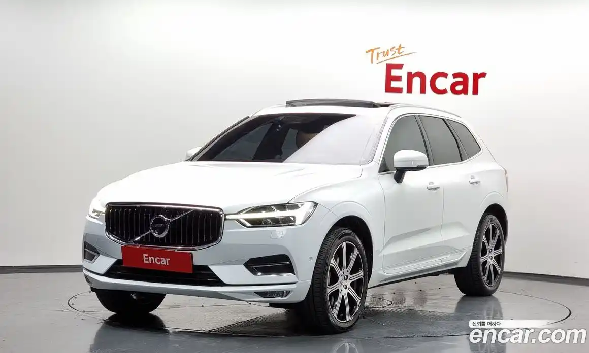 Volvo XC60 2019 2.0 Автомат в Москве № 197034, фото 16