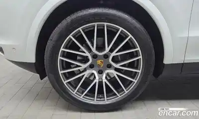 Porsche Cayenne, 2022