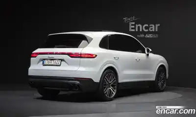 Porsche Cayenne 2022 3.0 Автомат в Москве № 197449, миниатюра 4