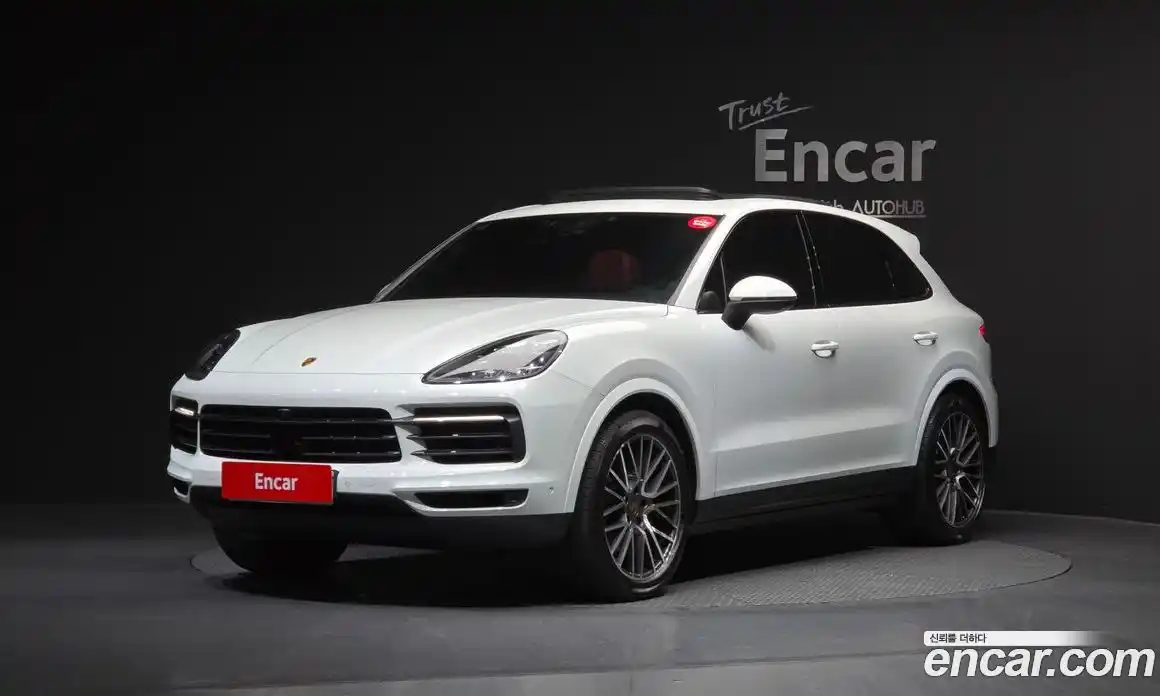 Porsche Cayenne 2022 3.0 Автомат в Москве № 197449, фото 10