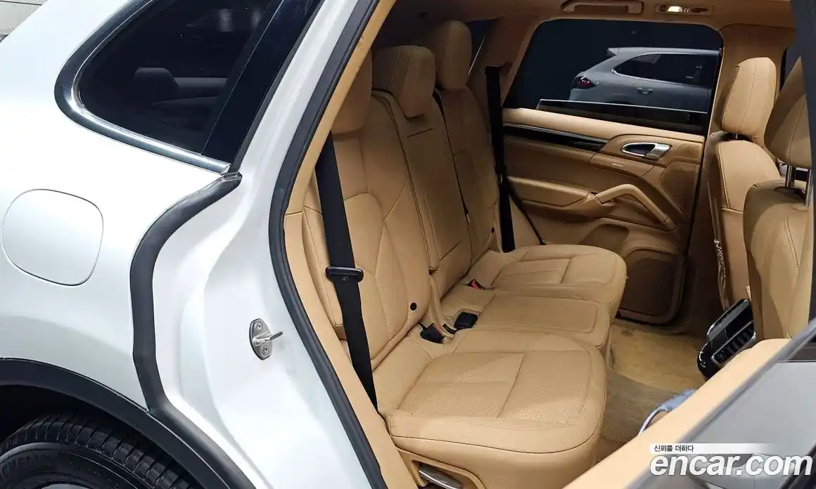 Porsche Cayenne 2012 3.6 Автомат в Москве № 197597, фото 1