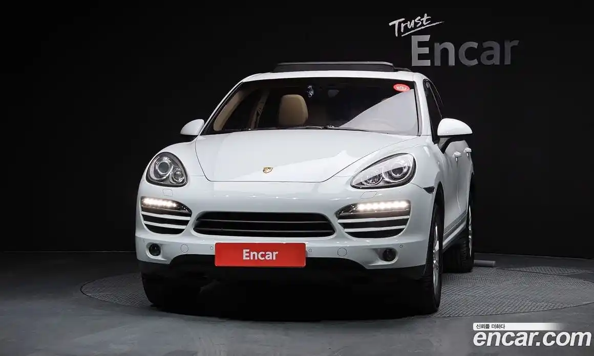 Porsche Cayenne 2012 3.6 Автомат в Москве № 197597, фото 3