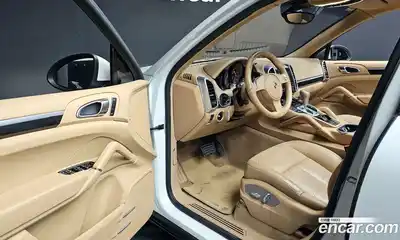 Porsche Cayenne 2012 3.6 Автомат в Москве № 197597, миниатюра 4