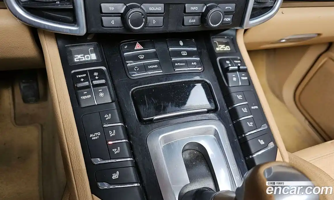 Porsche Cayenne 2012 3.6 Автомат в Москве № 197597, фото 8