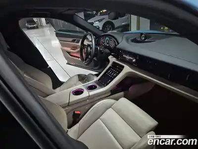 Porsche Taycan 2025 0.1 Автомат в Москве № 197767, миниатюра 12