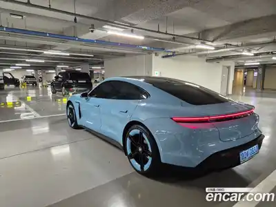 Porsche Taycan 2025 0.1 Автомат в Москве № 197767, миниатюра 5