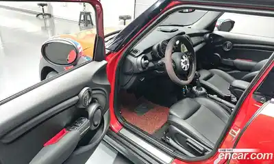 Mini Cooper 2015 1.5 Автомат в Москве № 198499, миниатюра 10