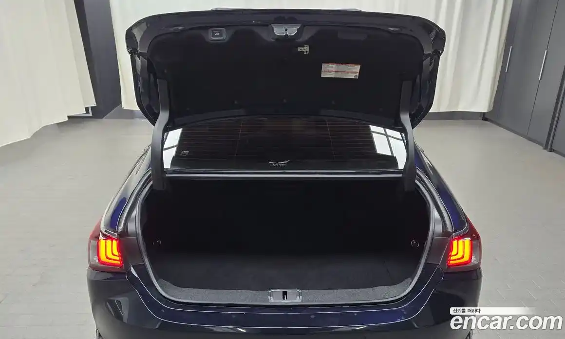 Lexus ES 2019 2.5 Автомат в Москве № 198868, фото 13