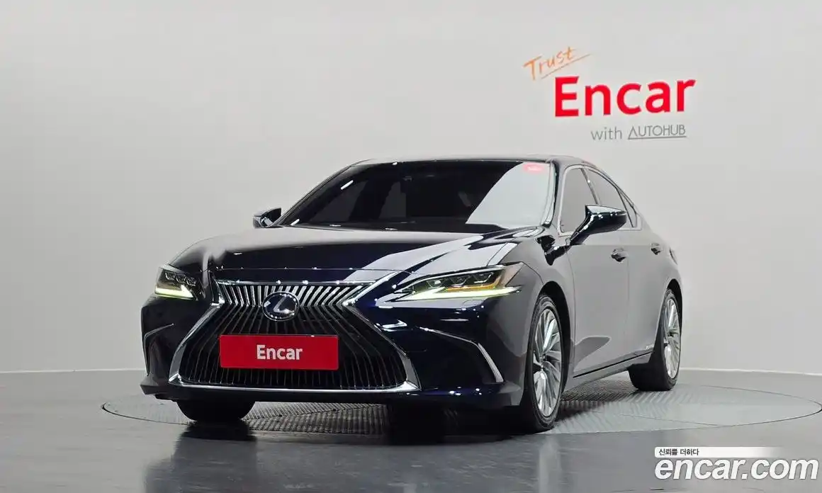 Lexus ES 2019 2.5 Автомат в Москве № 198868, фото 14