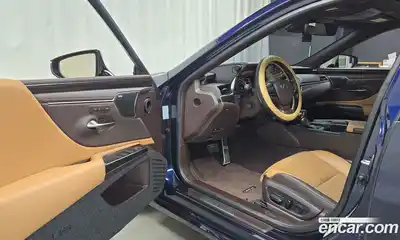Lexus ES 2019 2.5 Автомат в Москве № 198868, миниатюра 9