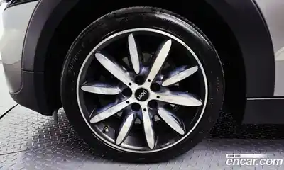 Mini Cooper Convertible 2017 2.0 Автомат в Москве № 199930, миниатюра 5