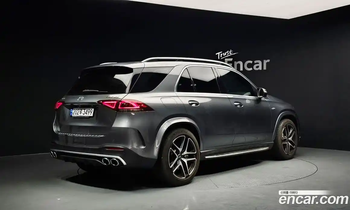 Mercedes-Benz GLE-Class 2023 3.0 Автомат в Москве № 202703, фото 2