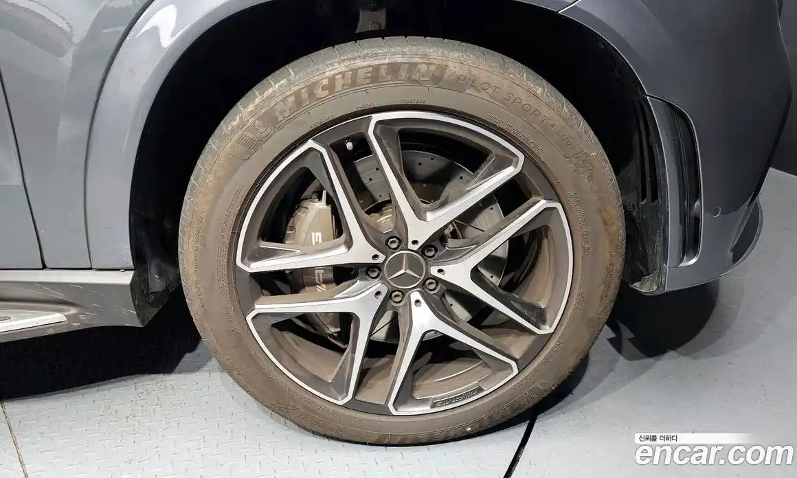 Mercedes-Benz GLE-Class 2023 3.0 Автомат в Москве № 202703, фото 5