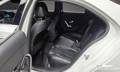 Mercedes-Benz A-Class 2021 2.0 Автомат в Москве № 206328, миниатюра 4