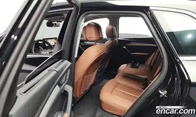 Audi Q5 2023 2.0 Автомат в Москве № 207359, миниатюра 11