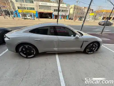 Porsche Taycan 2024 Автомат в Москве № 213057, миниатюра 4