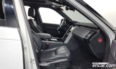 Land Rover Discovery 2018 3.0 Автомат в Москве № 213506, миниатюра 11