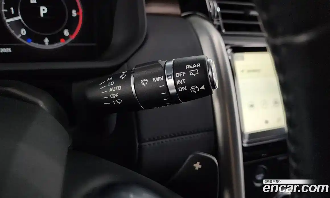 Land Rover Discovery 2018 3.0 Автомат в Москве № 213506, фото 18