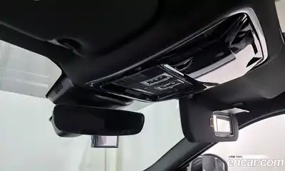 Land Rover Range-Rover Velar 2018 2.0 Автомат в Москве № 213647, миниатюра 4