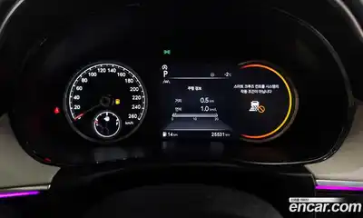 Genesis GV70 2022 2.5 Автомат в Москве № 21430, миниатюра 2