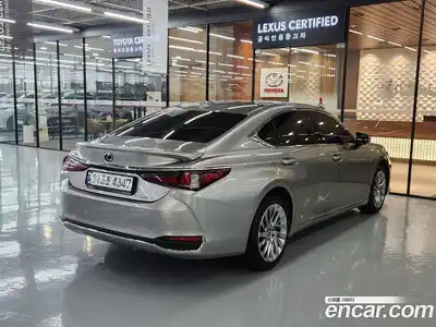 Lexus ES 2023 2.5 Вариатор в Москве № 214809, миниатюра 2