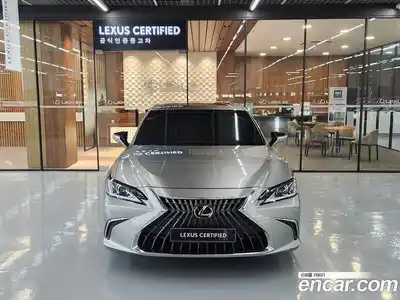 Lexus ES 2023 2.5 Вариатор в Москве № 214809, миниатюра 3
