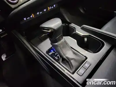 Lexus ES 2023 2.5 Вариатор в Москве № 214809, миниатюра 9